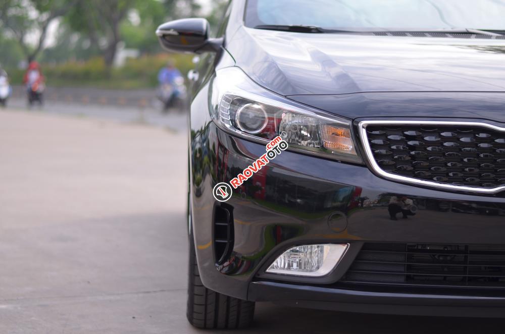 Kia Cerato chỉ cần trả trước từ 124tr, quà tặng hấp dẫn, hỗ trợ nhiệt tình, có xe giao ngay-9