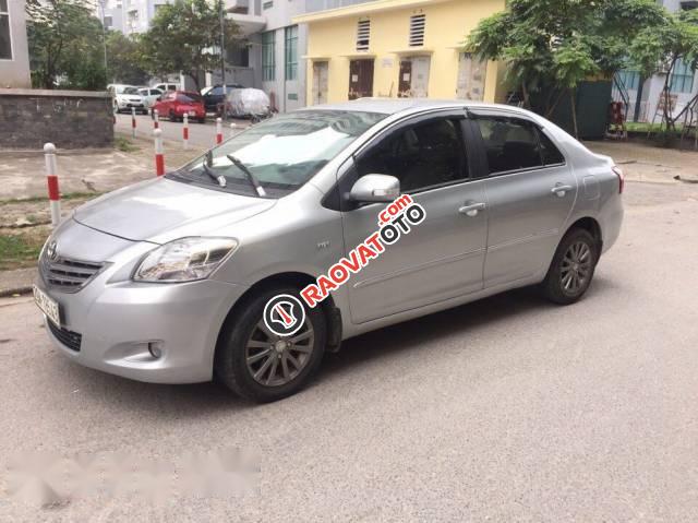 Chính chủ bán ô tô Toyota Vios 1.5MT đời 2011, màu bạc-4