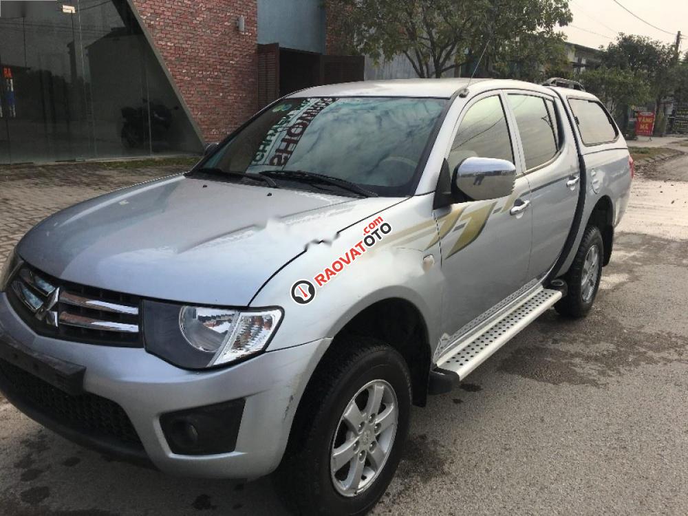 Bán xe Mitsubishi Triton GLX 4x2 MT sản xuất 2009, màu bạc, nhập khẩu nguyên chiếc số sàn, giá 295tr-3