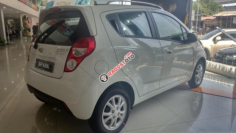 Chevrolet Spark Duo của chất lượng và tiện nghi-4