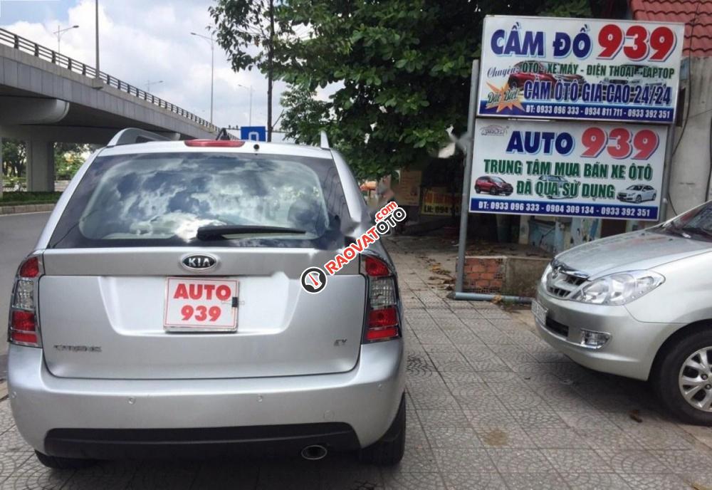 Cần bán xe Kia Carens EX 2.0MT năm 2011, màu bạc-4