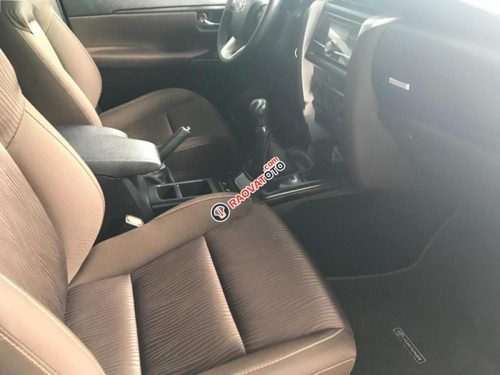 Cần bán lại xe Toyota Fortuner 2.5G đời 2017, màu trắng, nhập khẩu nguyên chiếc như mới-4