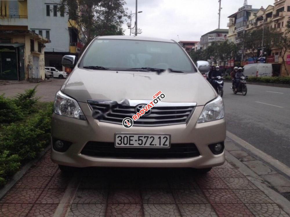 Bán Toyota Innova 2.0E 2013, số sàn, giá chỉ 565 triệu-7