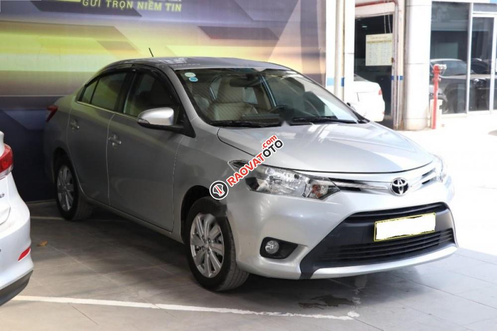 Bán Toyota Vios 1.5E đời 2016, màu bạc chính chủ, 486tr-6