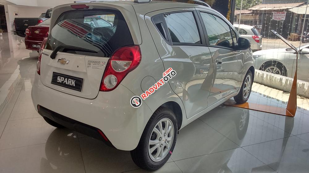 Chevrolet Spark Duo của chất lượng và tiện nghi-3