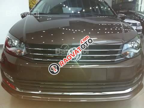 Dòng xe nhập Đức Volkswagen Polo Sedan 1.6L GP, màu nâu, LH Hương 0902608293-0