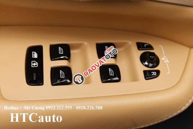 Bán xe Volvo XC90 Inscription 2017, màu trắng-14