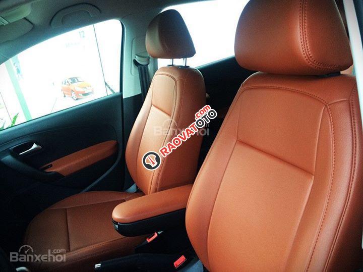 Dòng xe nhập Đức Volkswagen Polo Sedan 1.6L GP, màu nâu, LH Hương 0902608293-13