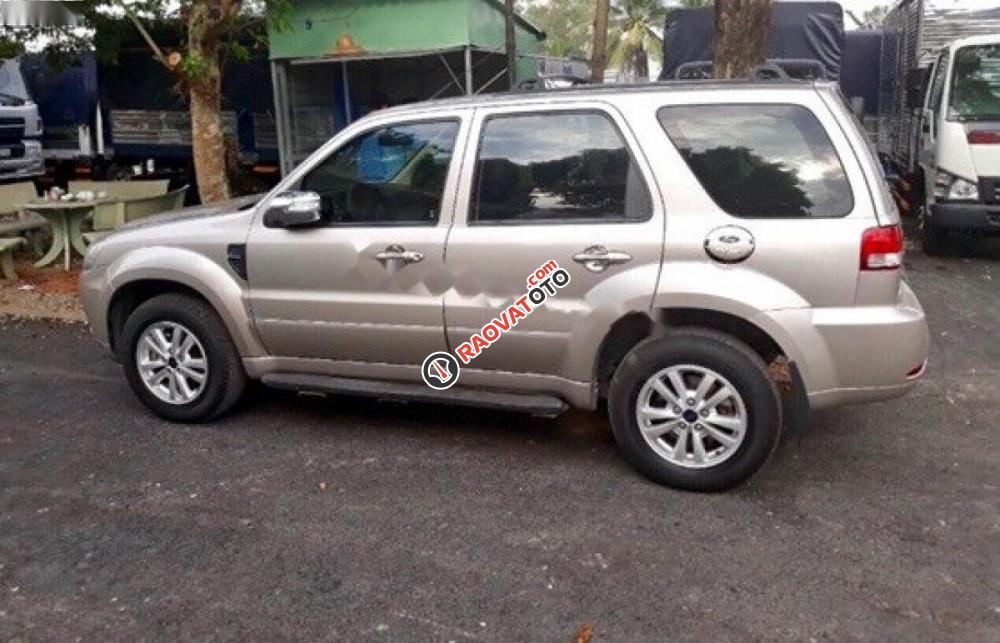 Bán Ford Escape đời 2012, màu bạc, xe gia đình, giá cạnh tranh-6