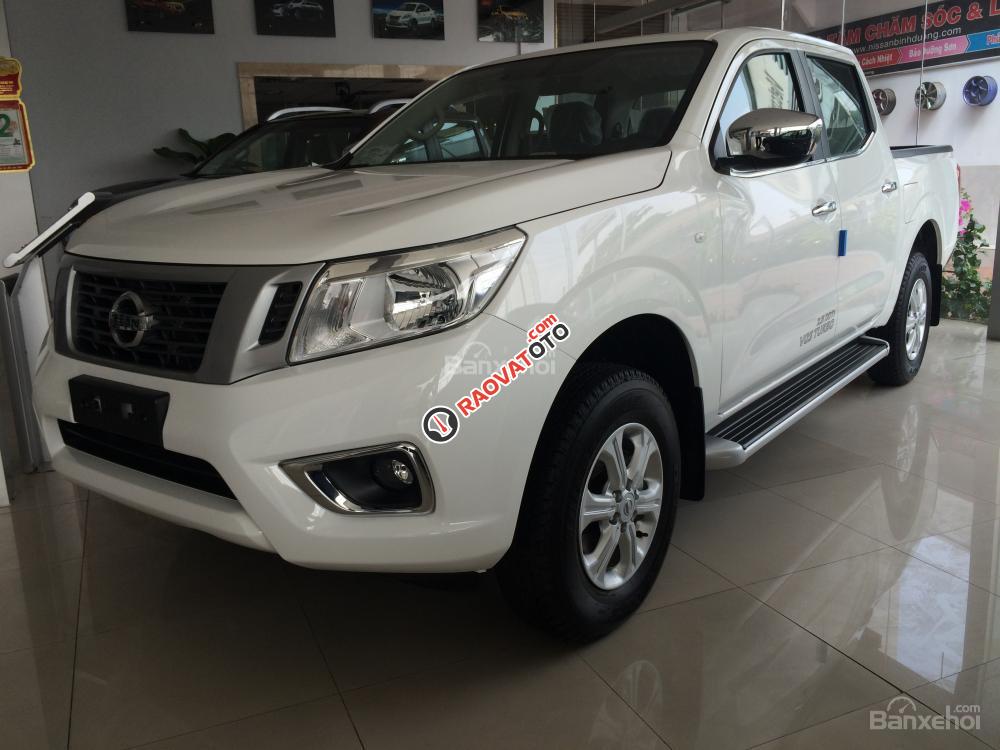 Nissan Navara 2017, giao xe ngay, khuyến mãi hấp dẫn, hỗ trợ ngân hàng 85% thủ tục nhanh gọn-2