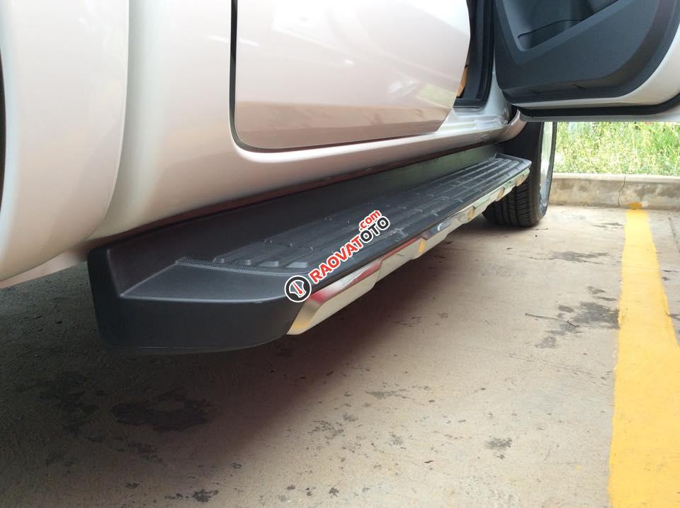 Bán Ford Ranger màu trắng, phiên bản XLT 4x4 MT, giao xe ngay tại An Đô Ford, hỗ trợ trả góp-2