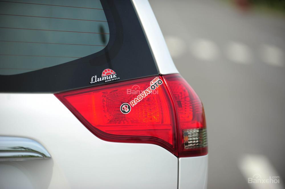 Bán Mitsubishi Pajero Sport máy xăng, 1 cầu, số tự động (G. 2WD-AT), màu trắng 2016-3