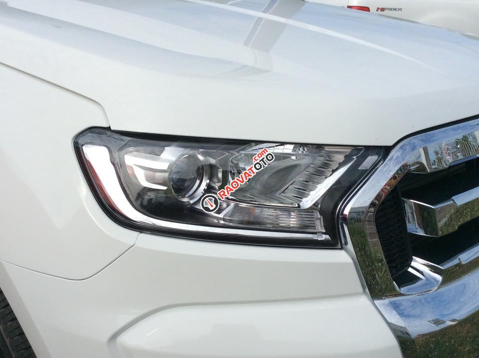 Bán Ford Ranger màu trắng, phiên bản XLT 4x4 MT, giao xe ngay tại An Đô Ford, hỗ trợ trả góp-7