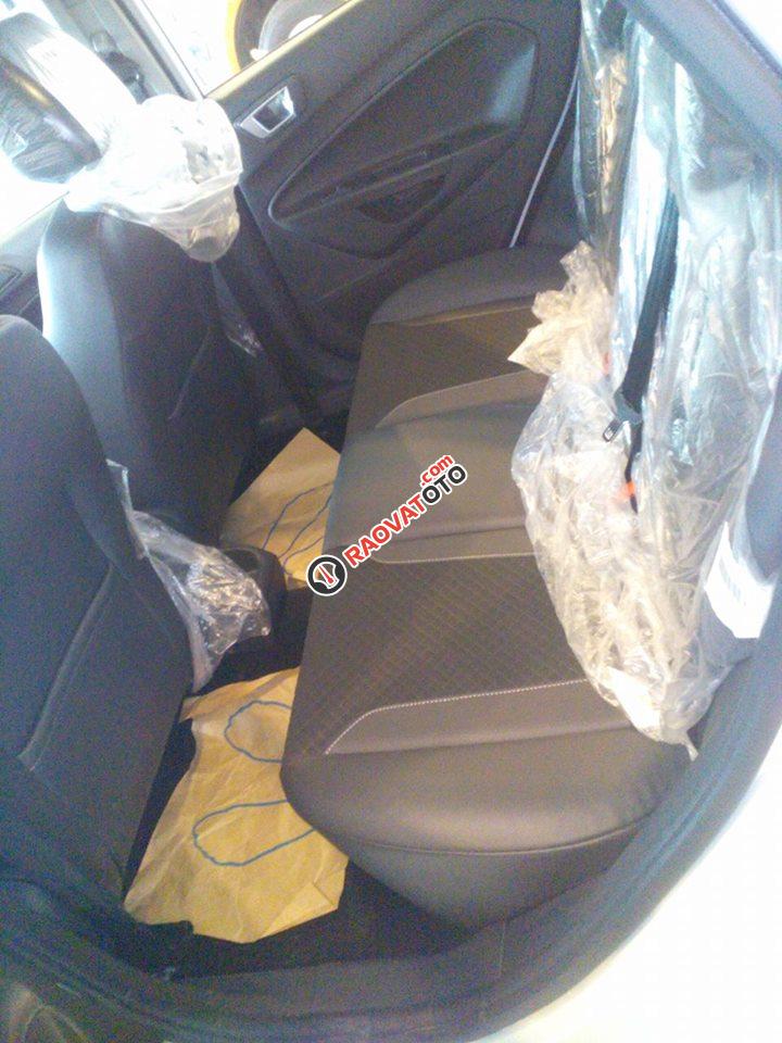 GIao ngay Ford Fiesta 1.0 EcoBoost Sport sản xuất 2017, 505 triệu, cùng quà tặng hấp dẫn-1