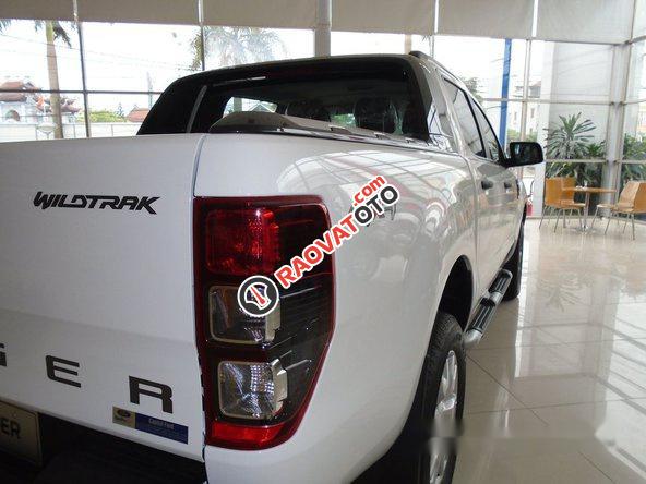 Bán xe Ford Ranger Wildtrak 2.2L 4x4 AT đời 2017, màu trắng -2