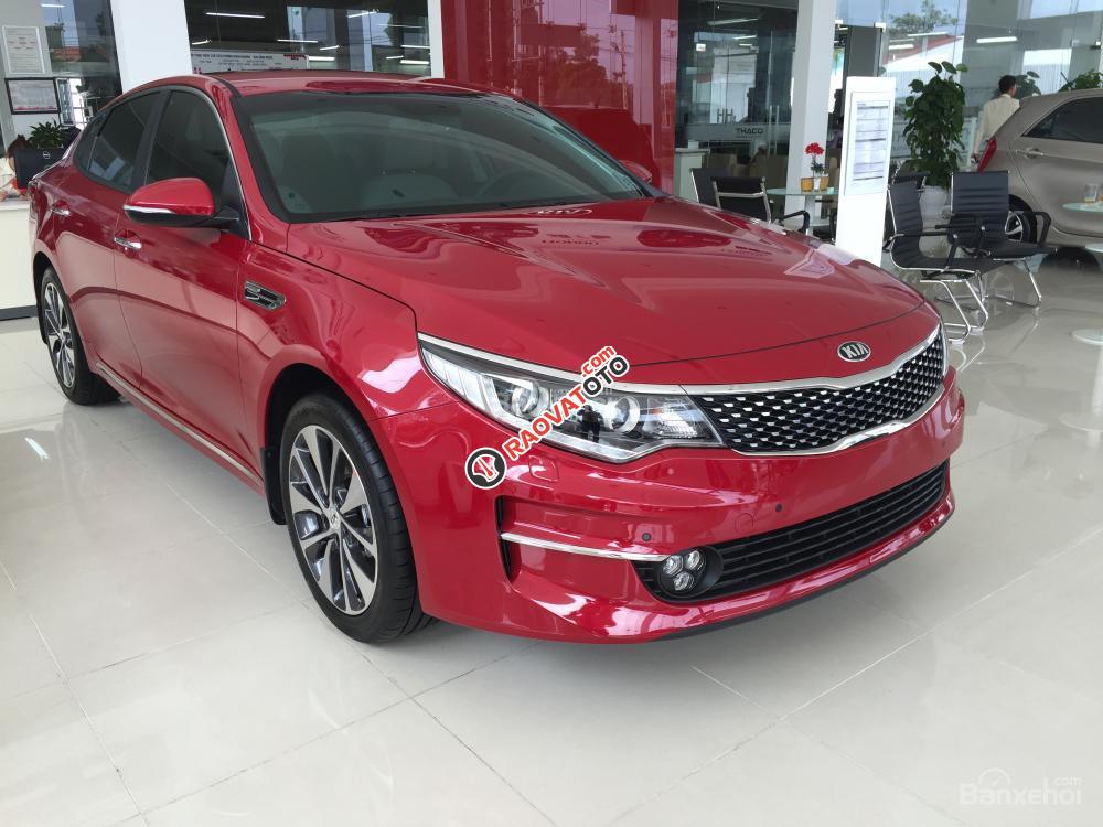 Bán xe Kia Optima GAT màu đỏ 2017 tại Vĩnh Phúc - Liên hệ ngay: 0979.428.555 để được ưu đãi lớn nhất-11