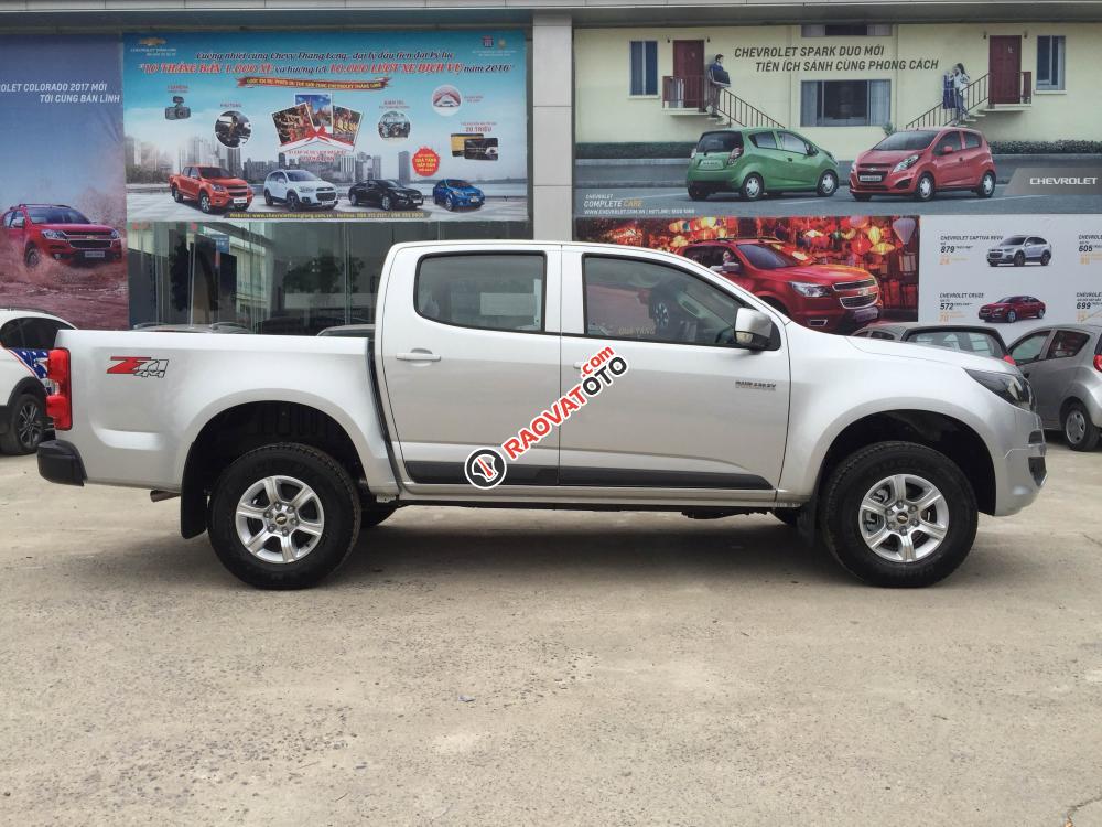 Xe bán tải Chevrolet Colorado nhập khẩu nguyên chiếc, mua trả góp chỉ với 150 triệu, bảo hành chính hãng-2