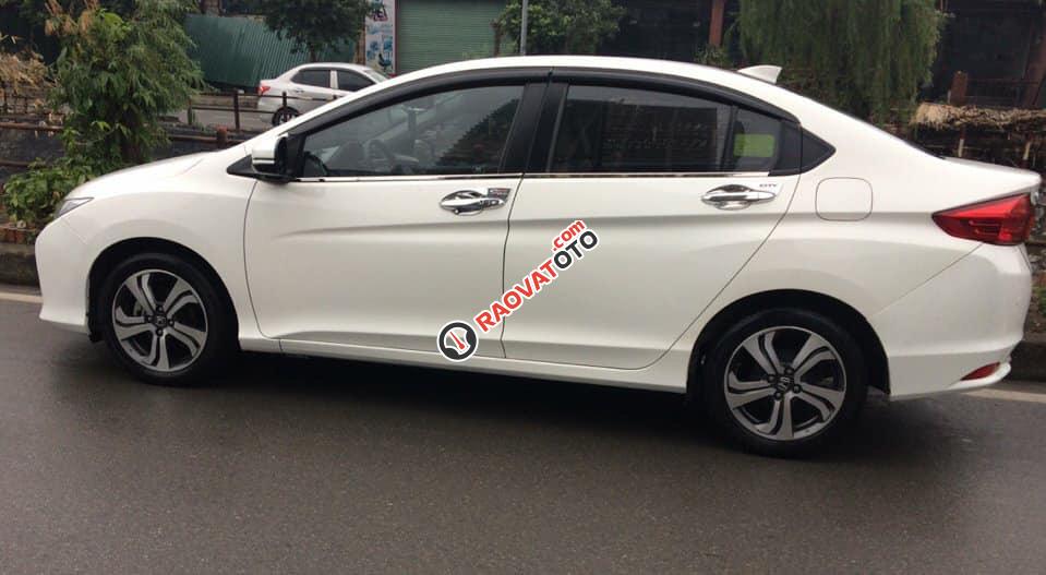 Bán xe Honda City sản xuất 2016 màu trắng, giá 560 triệu-4