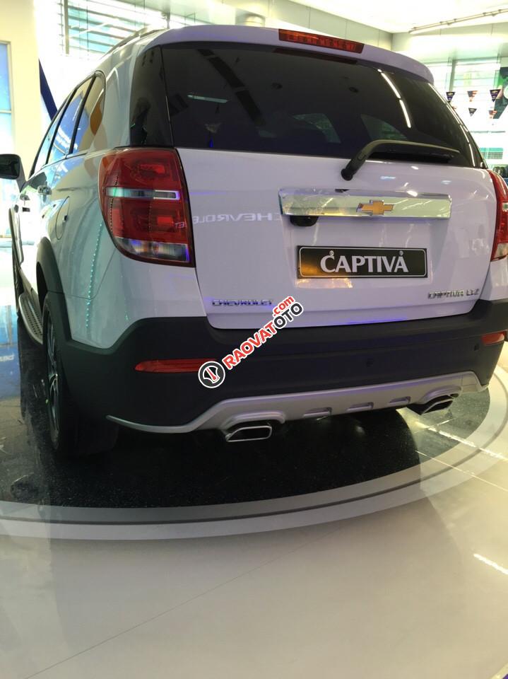 Bán Chevrolet Captiva Revv 2018, KM 44tr đến 28/2, hỗ trợ lái thử, tư vấn vay ngân hàng lãi suất thấp, giao xe nhanh-3