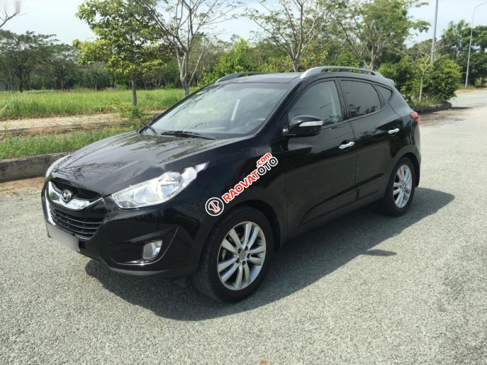 Bán Hyundai Tucson 4WD năm 2010, màu đen, nhập khẩu nguyên chiếc, còn mới-1