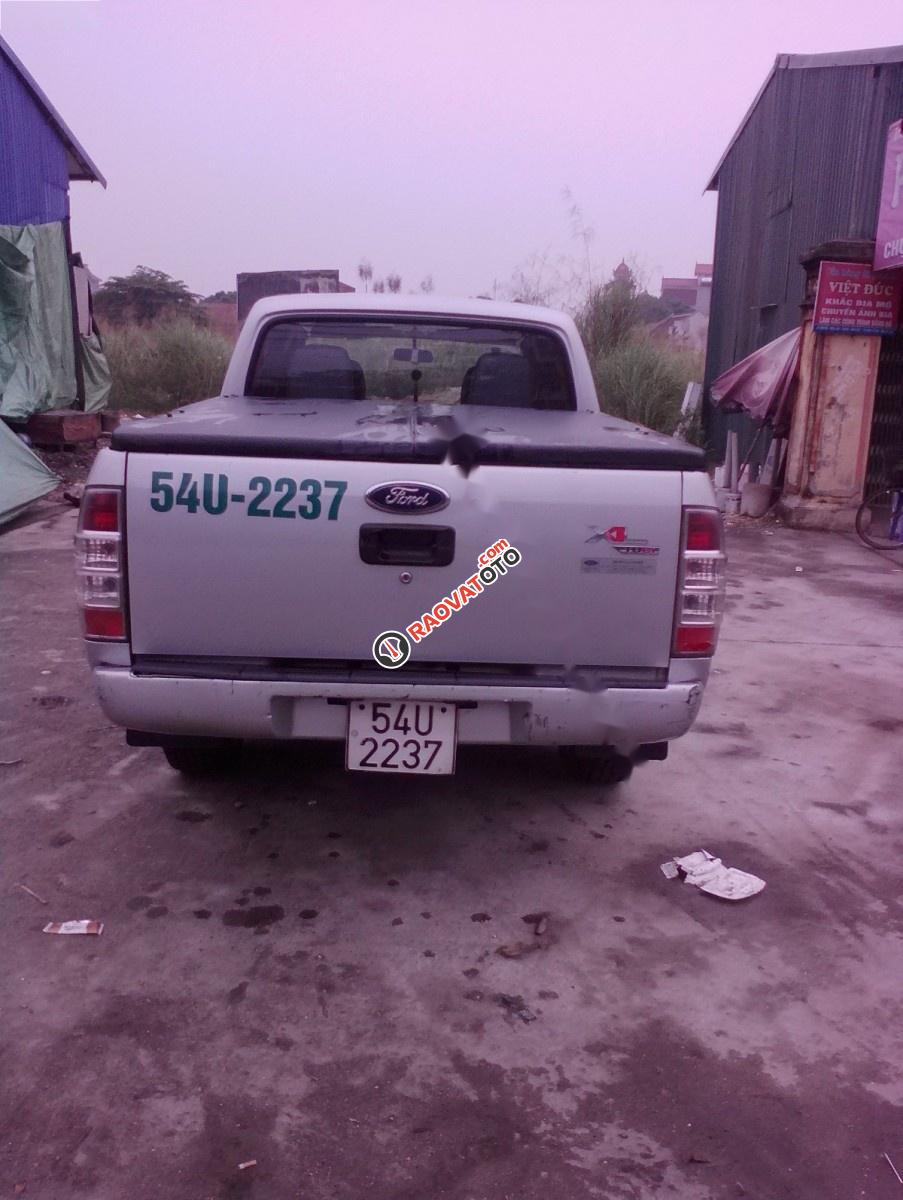 Cần bán Ford Ranger XL đời 2010, màu bạc, xe nhập chính chủ, 310 triệu-3