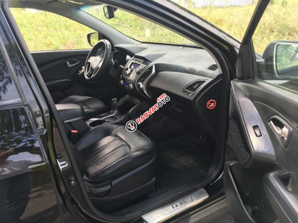 Bán Hyundai Tucson 4WD năm 2010, màu đen, nhập khẩu nguyên chiếc, còn mới-6