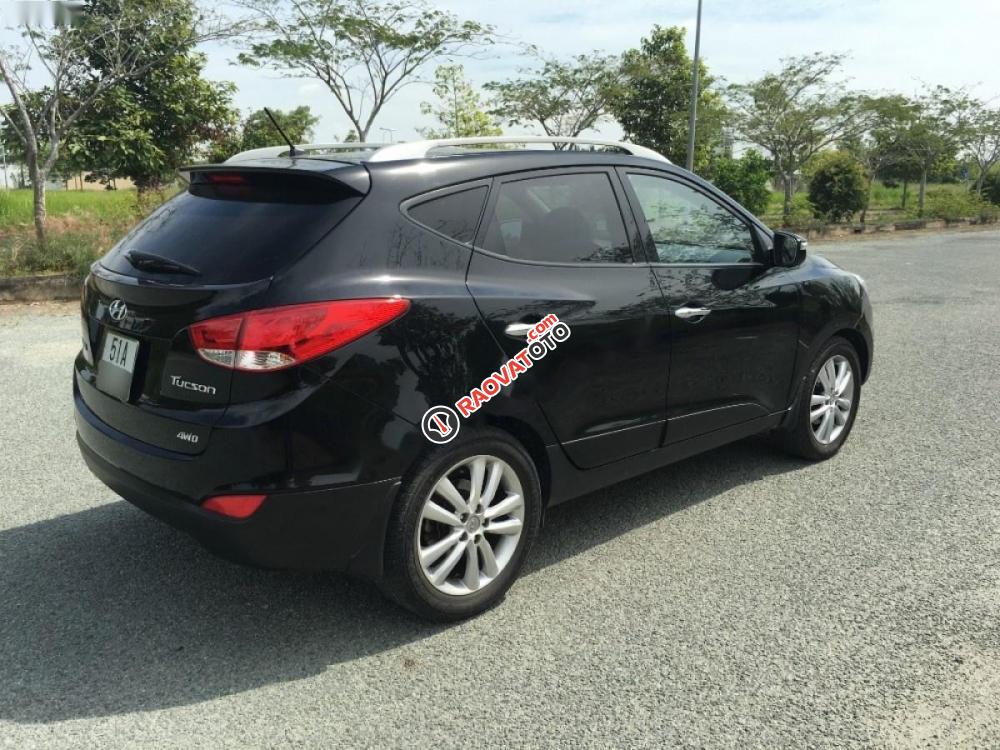Bán Hyundai Tucson 4WD năm 2010, màu đen, nhập khẩu nguyên chiếc, còn mới-2