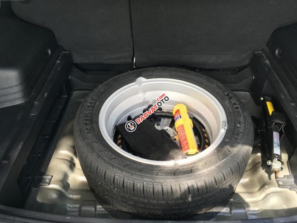 Bán Hyundai Tucson 4WD năm 2010, màu đen, nhập khẩu nguyên chiếc, còn mới-9