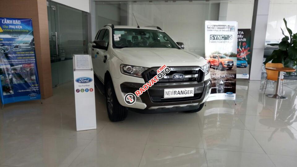 Cần bán xe Ford Ranger Wildtrak 3.2 4x4 AT đời 2017, màu trắng, nhập khẩu-6