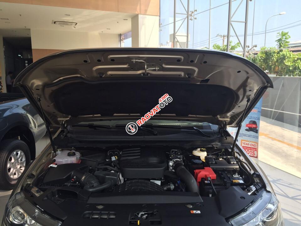 Bán Ford Everest 2.2 Trend, xe giao ngay. LH 0933523838-11