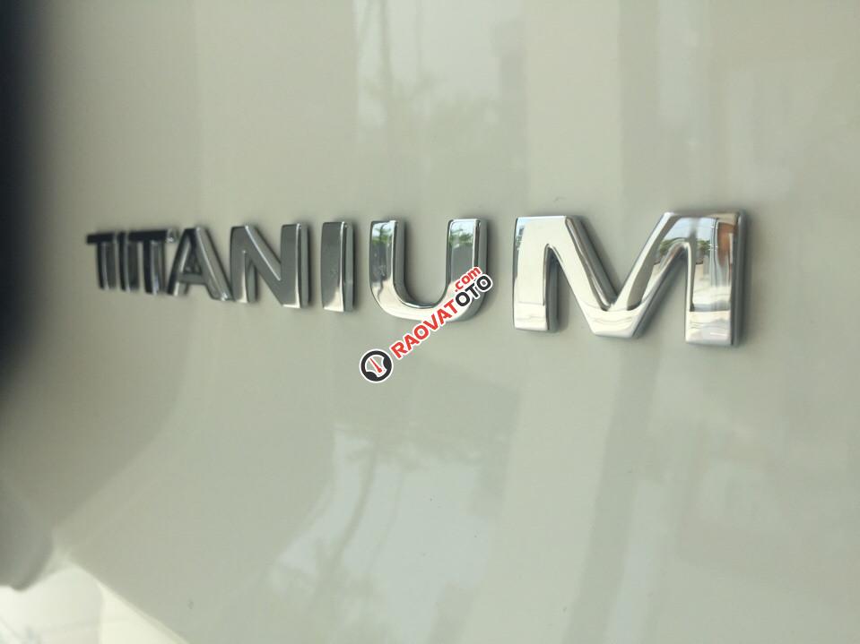 Bán ô tô Ford EcoSport Titatium đời 2017, mầu trắng, LH 0933523838-7