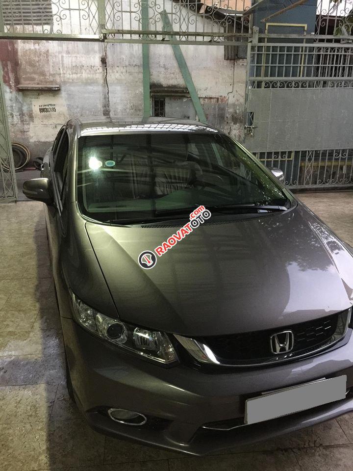 Nhà cần bán xe Honda Civic 1.8 AT 2016, màu nâu xám-1