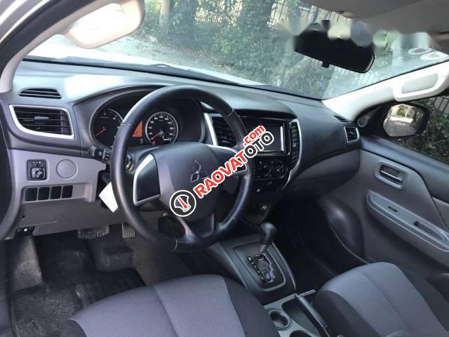 Bán xe Mitsubishi Triton GLX đời 2016 số tự động-4