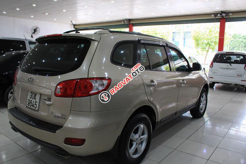 Cần bán xe Hyundai Santa Fe máy dầu, 2 cầu, chính chủ từ đầu-4