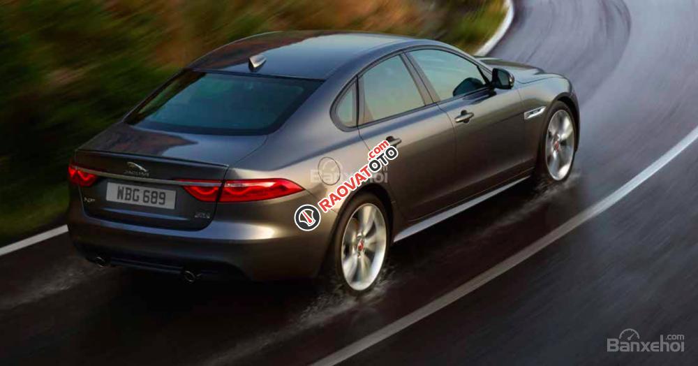 Bán giá xe Jaguar XF 2.0 - đủ màu, xe nhập 0918842662 giá tốt, giao xe ngay, tặng bảo dưởng, bảo hành-1