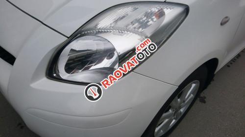 Cần bán Toyota Yaris AT đời 2010, màu trắng, nhập khẩu chính chủ, 435tr-5
