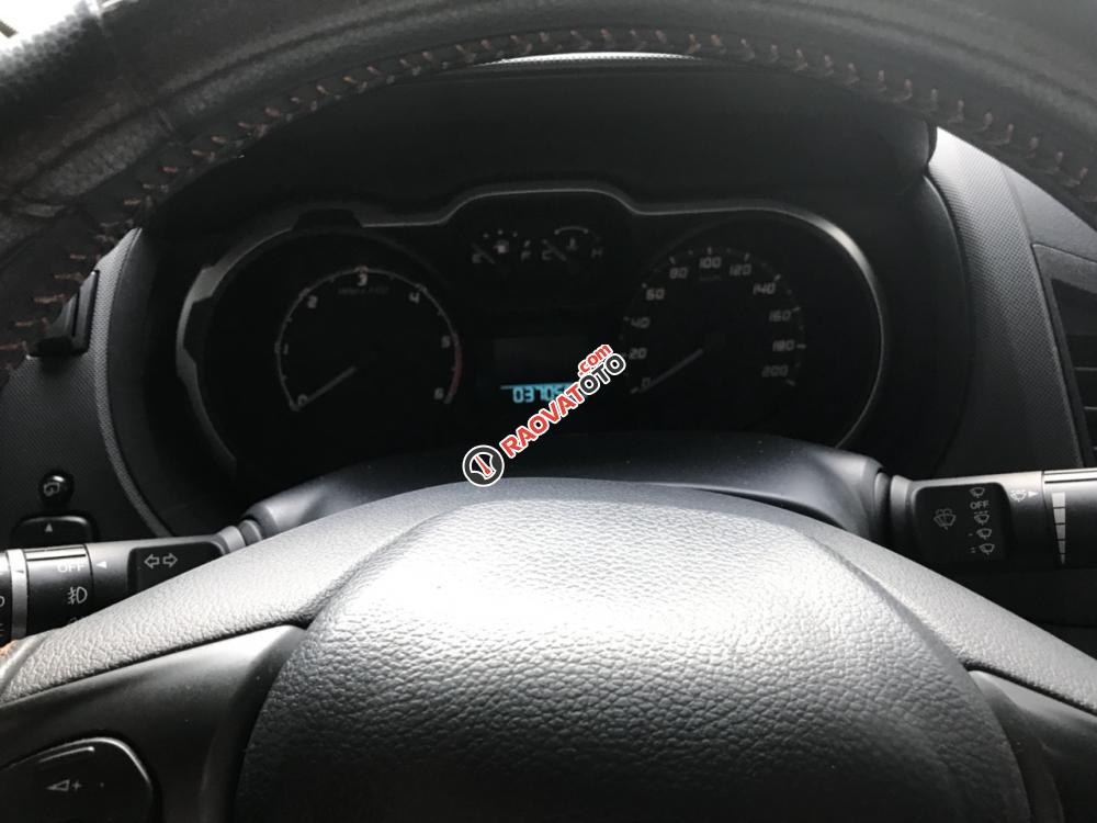 Cần bán Ford Ranger Wildtrack 3.2AT sản xuất 08/2015, màu trắng, nhập Thái Lan-0