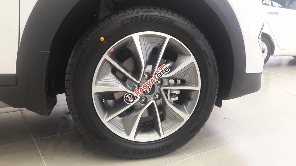 Hyundai Tucson 2.0 AT FWD full xăng - Ưu đãi lên đến 90 triệu, hỗ trợ vay 80% - LH: 0911899459-5