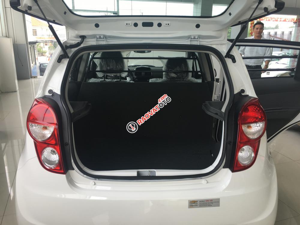Bán Chevrolet Spark Duo, xe đủ màu, có xe giao ngay, hỗ trợ vay ngân hàng lãi suất thấp-3