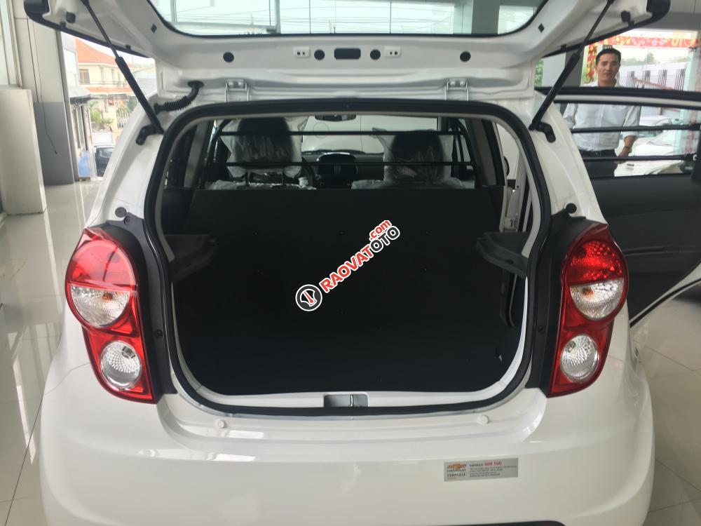 Bán Chevrolet Spark Duo, xe đủ màu, có xe giao ngay, hỗ trợ vay ngân hàng lãi suất thấp-1