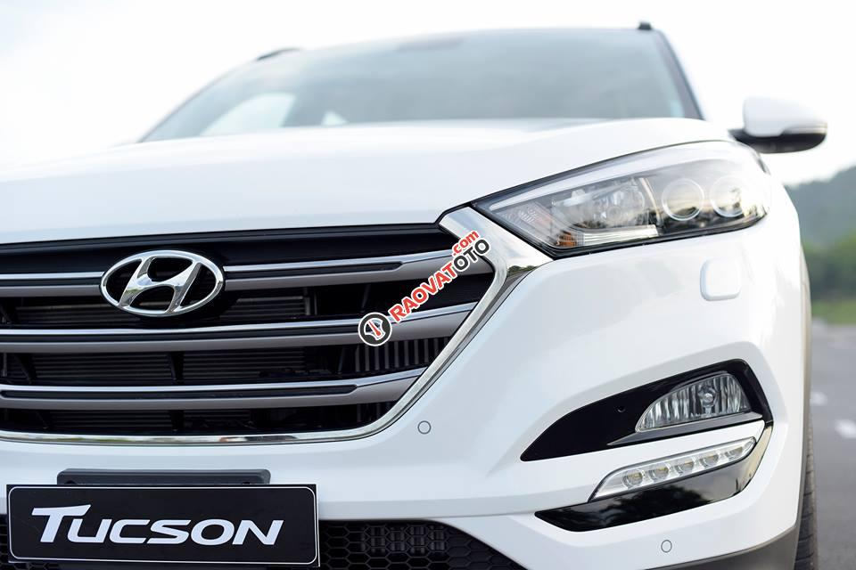 Hyundai Tucson 2.0 AT FWD full xăng - Ưu đãi lên đến 90 triệu, hỗ trợ vay 80% - LH: 0911899459-0