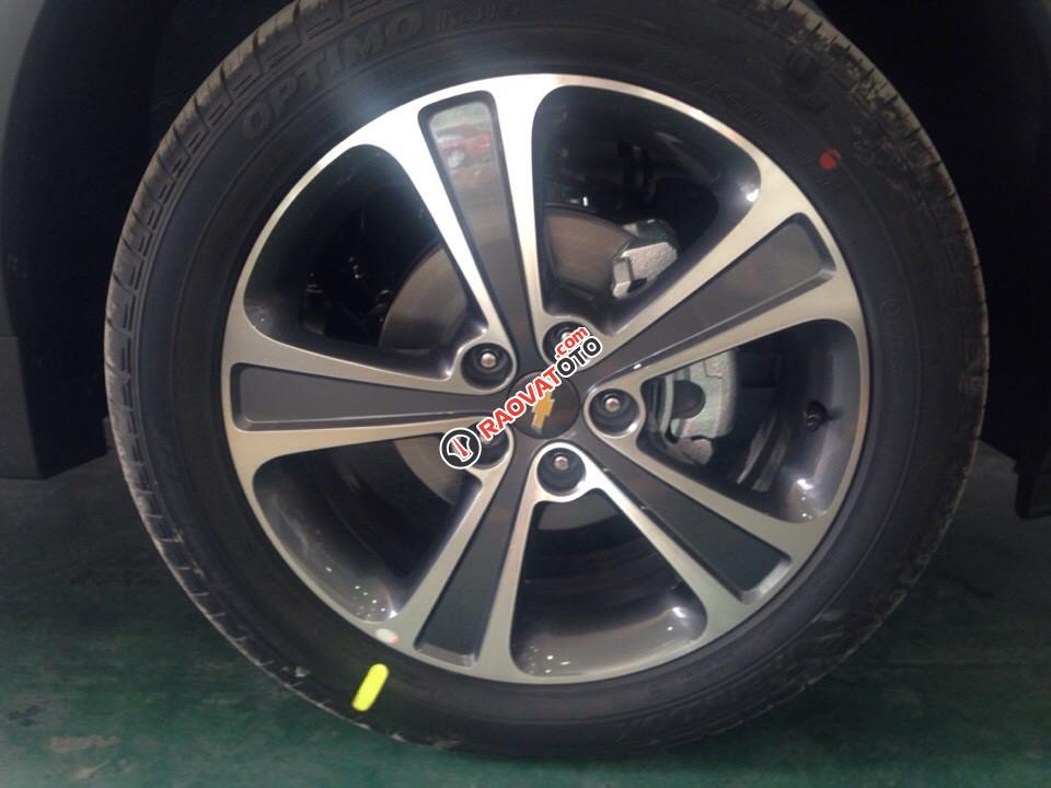 Bán Captiva Revv 2017, màu trắng, Alo trực tiếp để nhận giá rẻ nhất cạnh tranh nhất-2