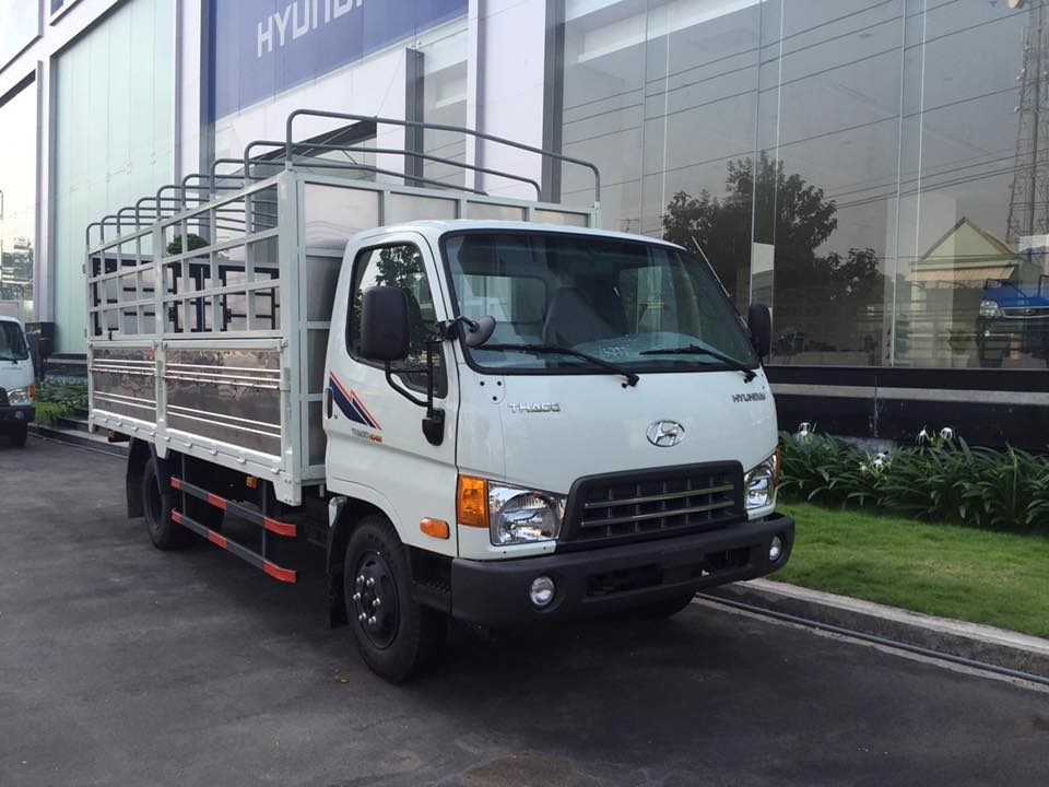 Xe tải Hyundai 6,4 tấn, HD650 chở được 7 tấn, 6,4t giá tốt-0