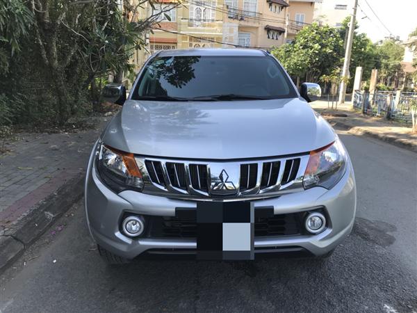 Bán ô tô Mitsubishi Triton GLX sản xuất 2016, màu bạc, giá 656tr-0