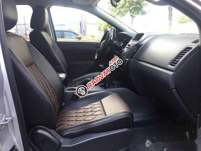 Bán Ford Ranger MT đời 2013, màu bạc số sàn-2
