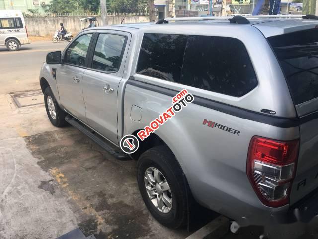 Bán Ford Ranger MT đời 2013, màu bạc số sàn-1