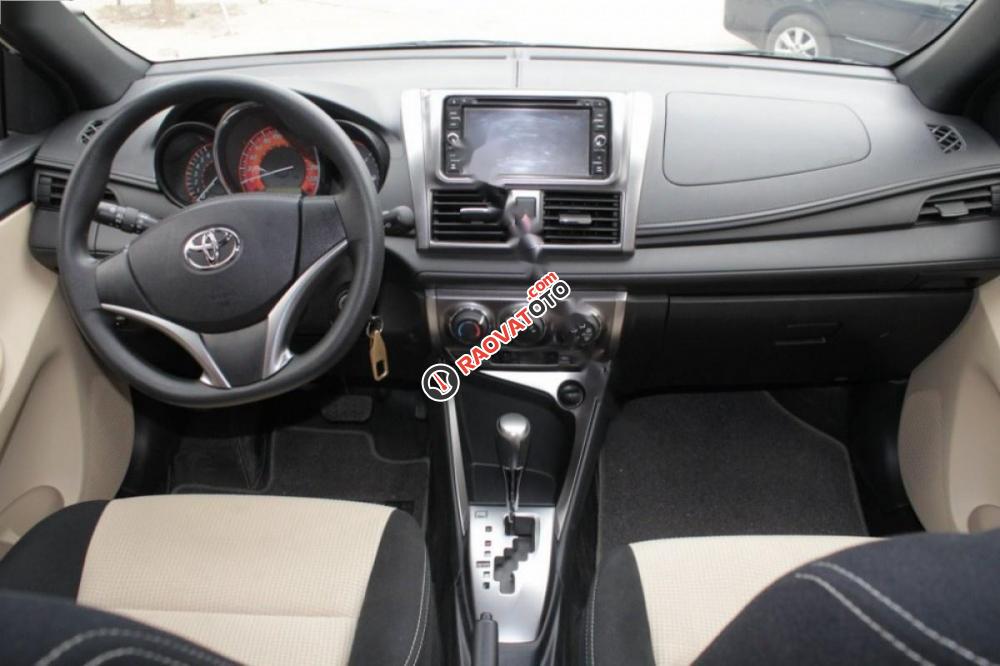 Bán xe Toyota Yaris E đời 2016, màu trắng, nhập khẩu nguyên chiếc -7