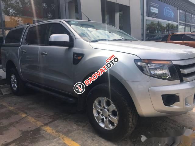 Bán Ford Ranger MT đời 2013, màu bạc số sàn-0