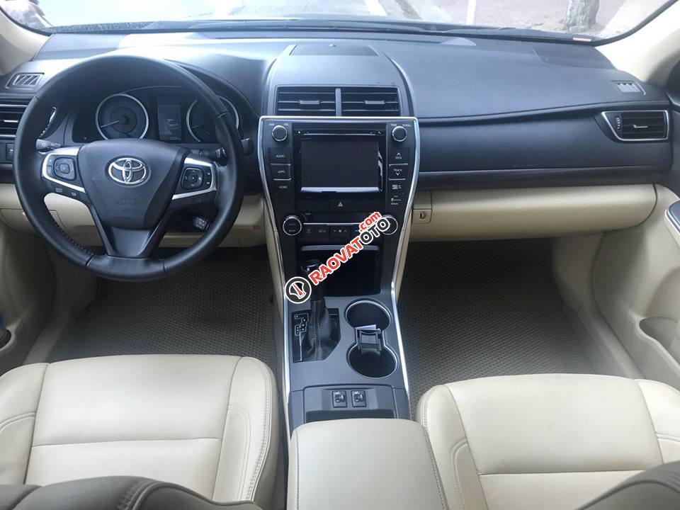 Bán xe Toyota Camry XLE đời 2016, màu đen, xe nhập-3