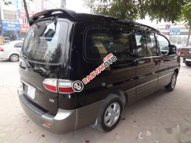 Cần bán Hyundai Starex GRX đời 2005, màu trắng-4